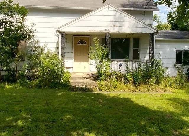 Property at 1010 N Tower Dr, Clinton, MO 64735, 3 beds, 1 bath