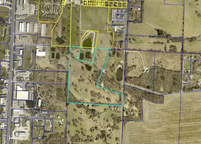 Property at 1615 Elm Blvd, Sedalia, MO 65301
