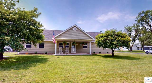 Photo of 105 Mockbee St, Hughesville, MO 65334