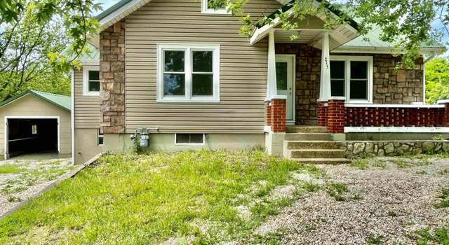 Photo of 215 S Walnut St, Stover, MO 65078