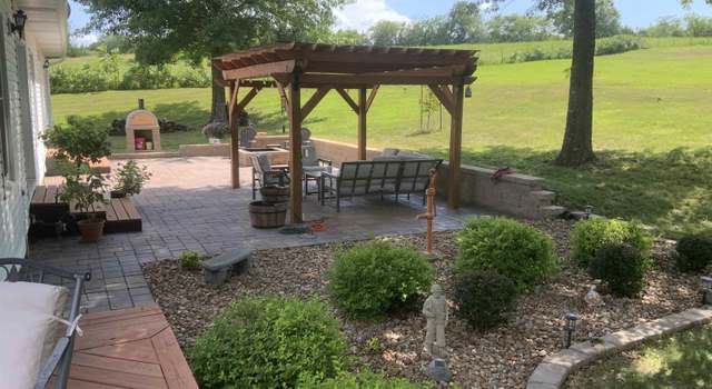Photo of 32551 Tebo Rd, Sedalia, MO 65301