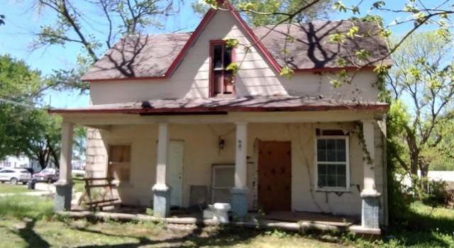 Photo of 207 S Olive St, Calhoun, MO 65323