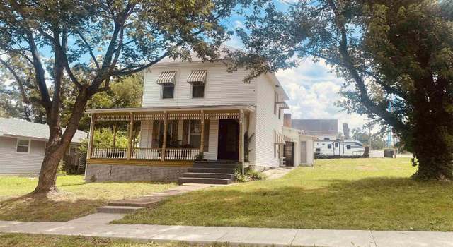 Photo of 225 Third St, Osceola, MO 64776