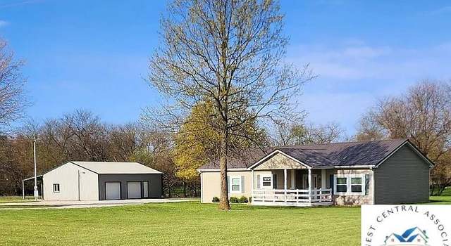 Photo of 331 NE 101 Rd, Clinton, MO 64735