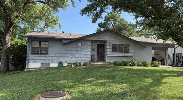 Photo of 210 Salem Ave, Knob Noster, MO 65336