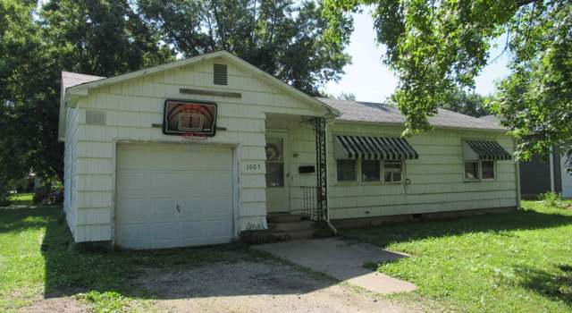 Photo of 1003 Highland St, La Monte, MO 65337