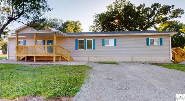 Photo of 101 N Vermont St, Green Ridge, MO 65332