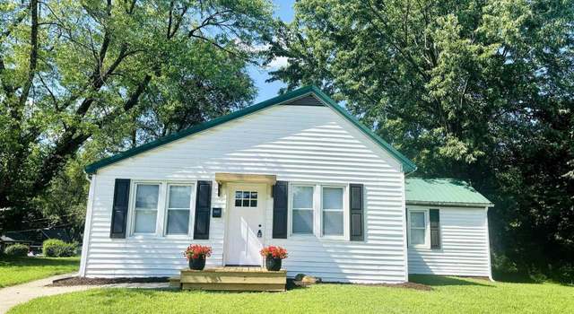 Photo of 323 W Green St, Clinton, MO 64735