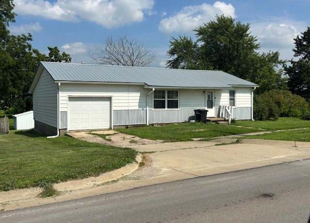 Property at 714 N 22nd St, Unionville, MO 63565, 2 beds, 1 bath