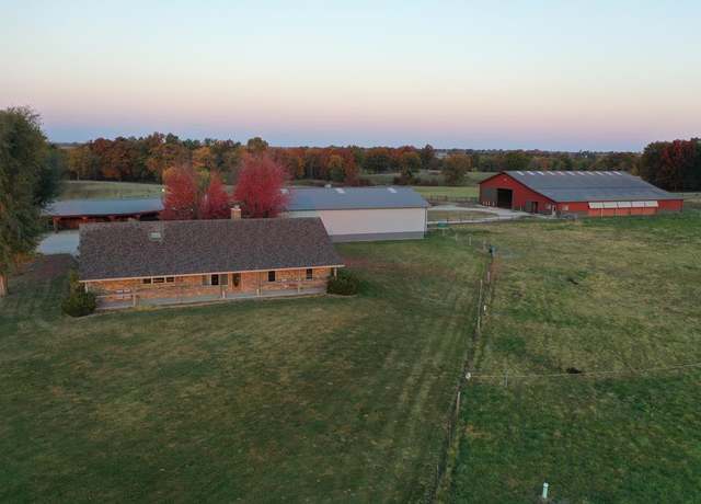 Property at 12751 Bravo Rd, Linneus, MO 64653, 3 beds, 0.5 baths