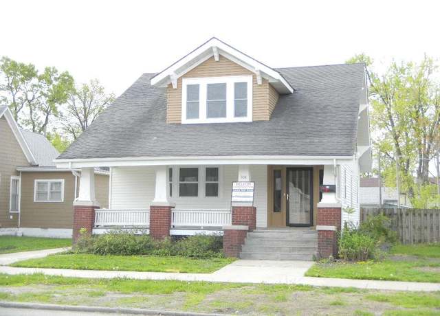 Property at 508 E Pierce St, Kirksville, MO 63501, 4 beds, 2 baths