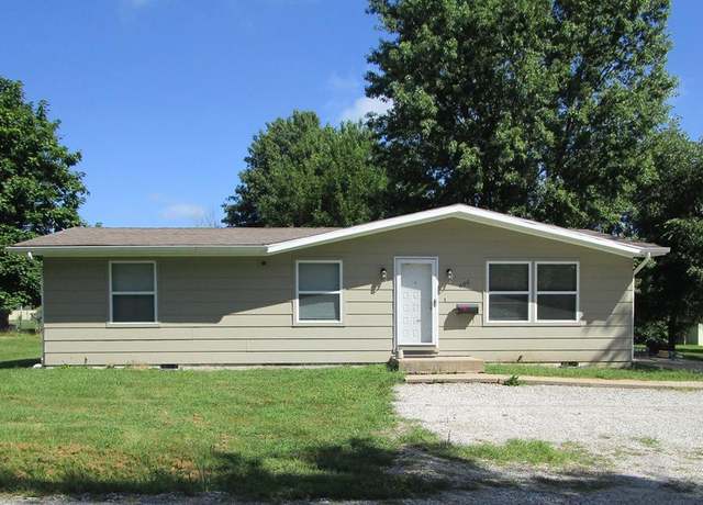 Property at 606 W Friedman, Kirksville, MO 63501, 3 beds, 2 baths