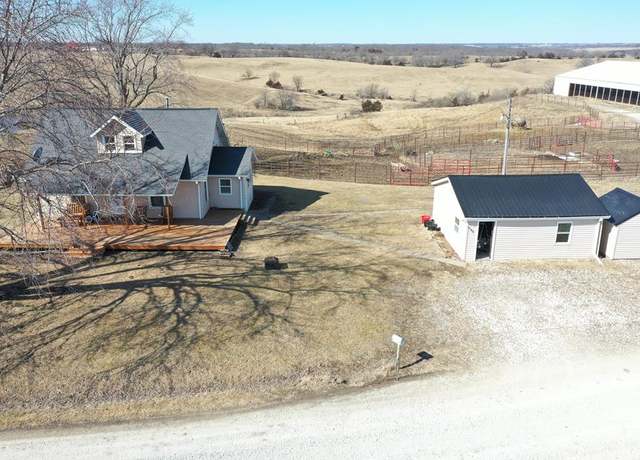 Property at 22593 258th Rd, Unionville, MO 63565, 3 beds, 1 bath
