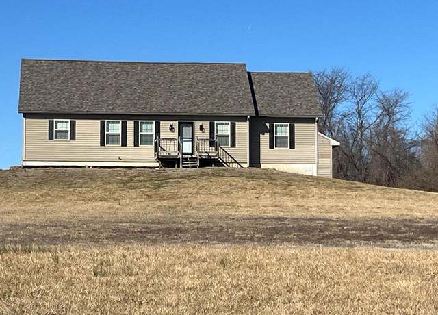 Property at 27049 Pvt 253, Carrollton, MO 64633, 3 beds, 2.5 baths