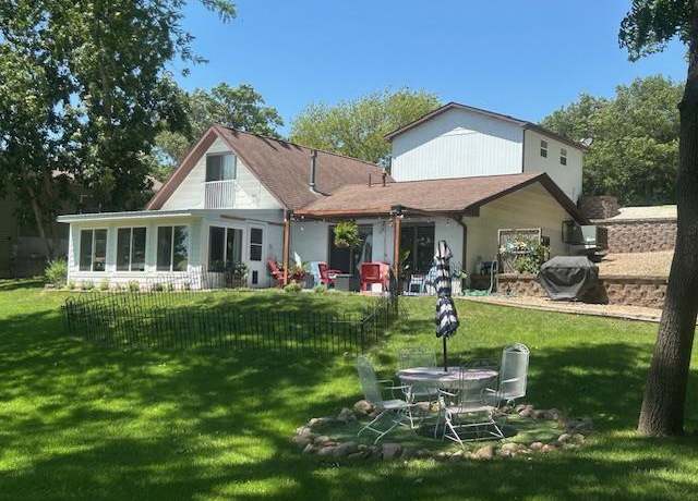 Property at 14003 Flicker Ln, Unionville, MO 63565, 3 beds, 2 baths
