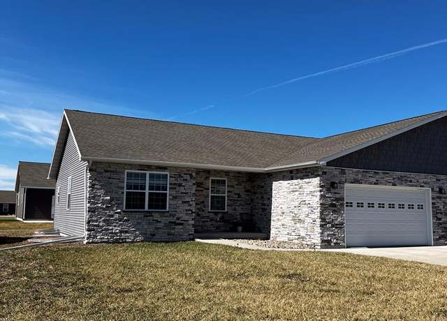 Property at 2801 N Lincoln St, Kirksville, MO 63501, 5 beds, 3 baths