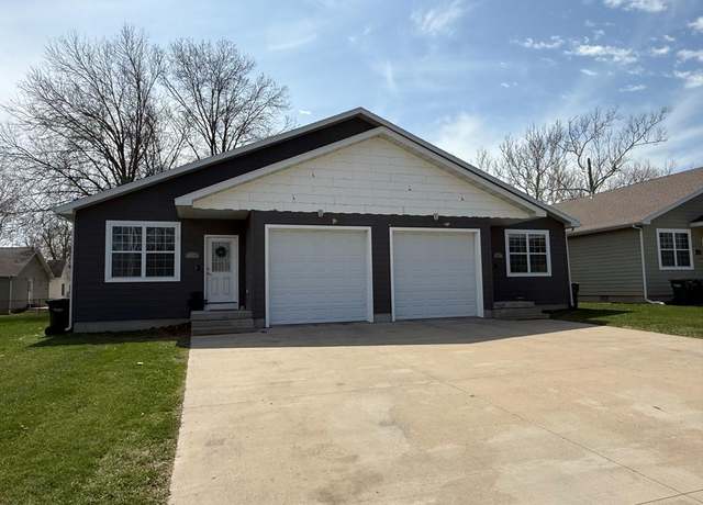 Property at 601/603 W Laharpe St, Kirksville, MO 63501, 6 beds, 4 baths