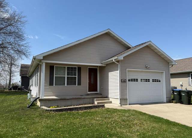 Property at 1904 S First St, Kirksville, MO 63501, 3 beds, 2 baths