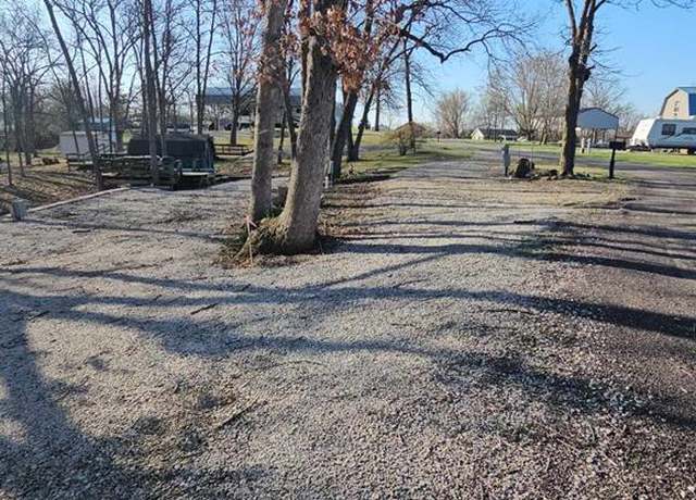 Property at 17106 Cedar Ct, Unionville, MO 63565