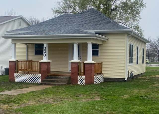 Property at 320 Williams, Chillicothe, MO 64601, 3 beds, 2 baths