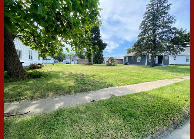 Property at 610 E Jefferson St, Kirksville, MO 63501