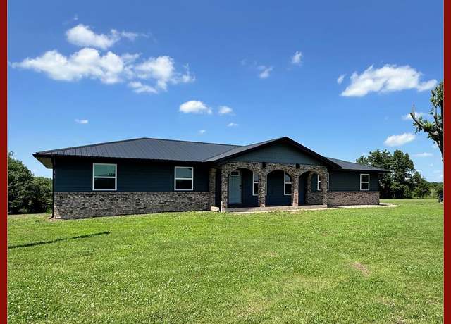 Property at 38881 Deerwood Trl, Unionville, MO 63565, 3 beds, 3 baths