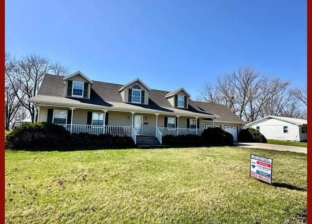 Property at 212 S 25th St, Unionville, MO 63565, 4 beds, 2 baths