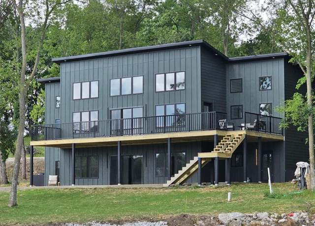 Property at 10740 Wildflower Ridge Rd, Unionville, MO 63565, 4 beds, 3 baths