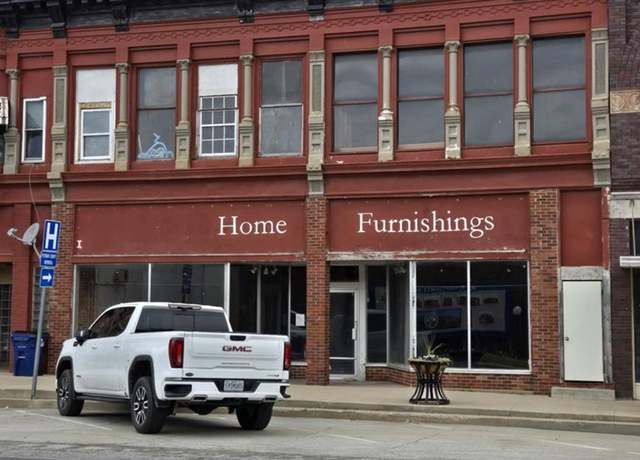 Property at 1706 Main St, Unionville, MO 63565