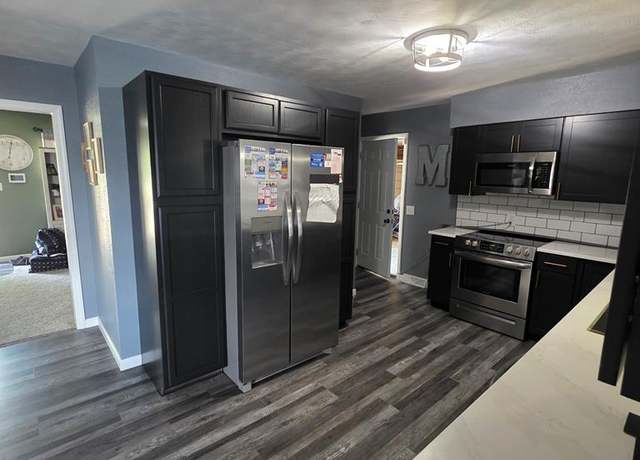 Property at 1701 Boyd, Chillicothe, MO 64601, 5 beds, 3.5 baths