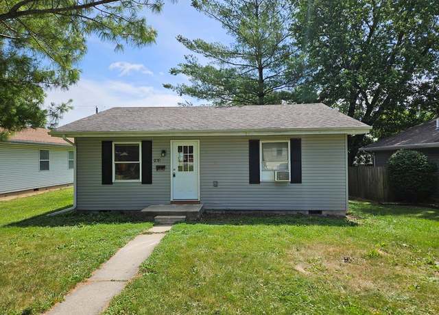 Property at 1012 N Luther St, Kirksville, MO 63501, 2 beds, 1 bath