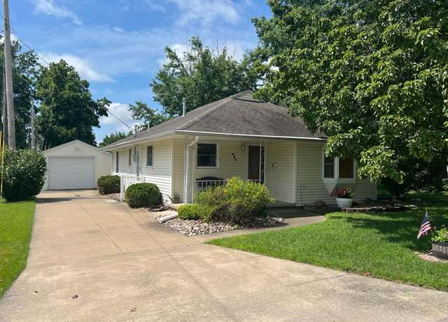 Property at 904 E George St, Kirksville, MO 63501, 3 beds, 1 bath