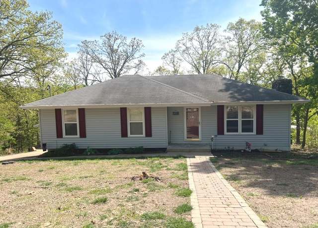 Property at 599 Mayfair Dr, Camdenton, MO 65020, 5 beds, 3 baths