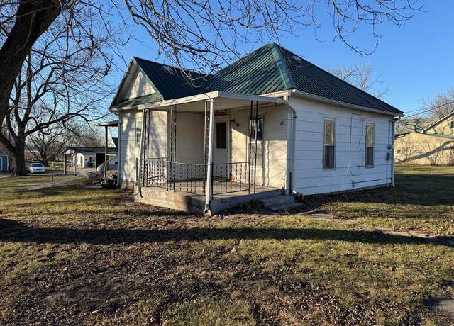 Property at 10 E Sixth St, Green City, MO 63545, 2 beds, 1 bath