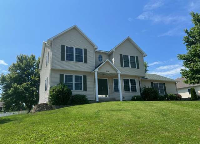 Property at 810 Cleaver Dr, Kirksville, MO 63501, 3 beds, 3 baths