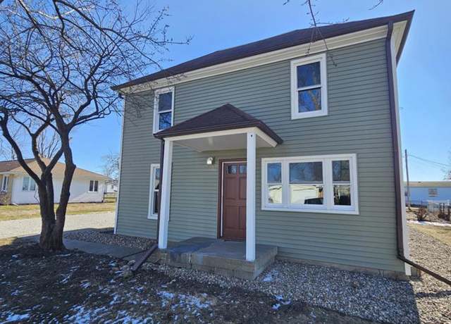 Property at 2617 Garfield St, Unionville, MO 63565, 4 beds, 2 baths