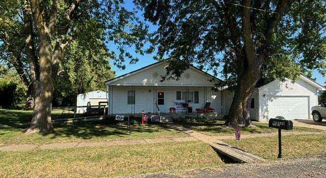 Photo of 401 E Jackson St, Lancaster, MO 63548