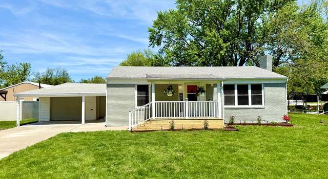 Photo of 713 E Dear St, Kirksville, MO 63501