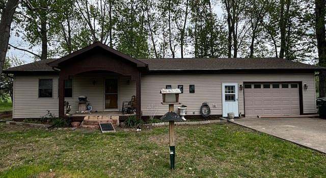 Photo of 1004 W Adams Dr, Kirksville, MO 63501