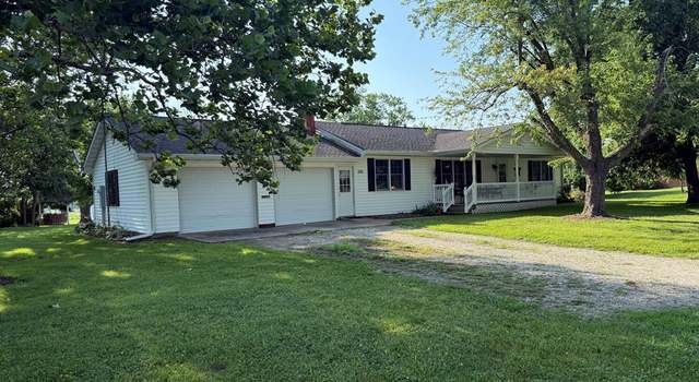 Photo of 300 N Fulton St, Edina, MO 63537