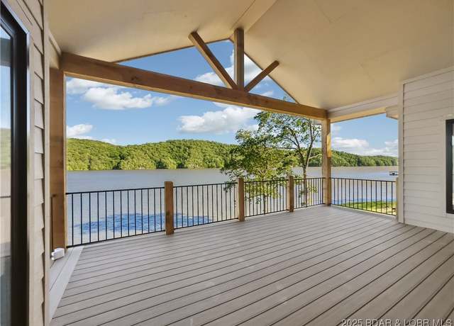 Property at 11A Lakeway Ln, Climax Springs, MO 65234, 4 beds, 3.5 baths