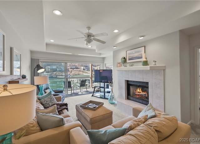 Property at 256 Emerald Bay Dr Unit 1B, Lake Ozark, MO 65049, 2 beds, 2 baths