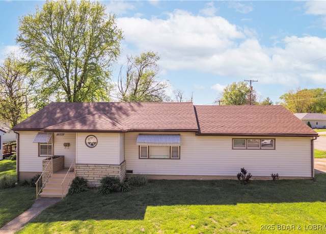 Property at 209 N Grand Ave, Eldon, MO 65026, 2 beds, 1 bath