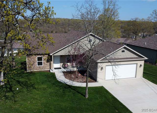 Property at 630 Shawnee Four Dr, Sunrise Beach, MO 65079, 3 beds, 2 baths