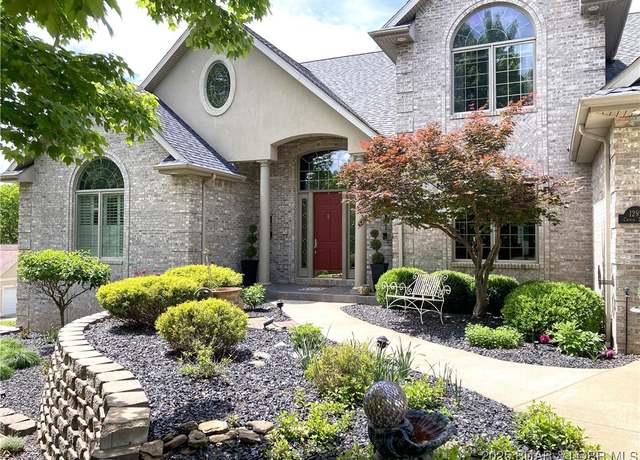 Property at 1295 Cayman Dr, Osage Beach, MO 65065, 4 beds, 4.5 baths