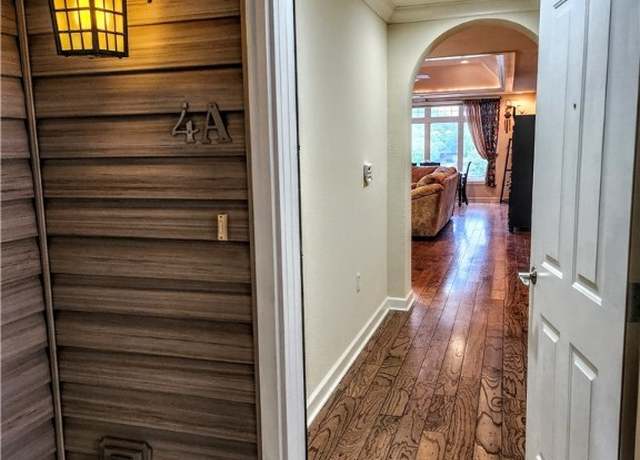Property at 201 Marina Residence Drive Dr Unit 4A, Camdenton, MO 65020, 3 beds, 2 baths