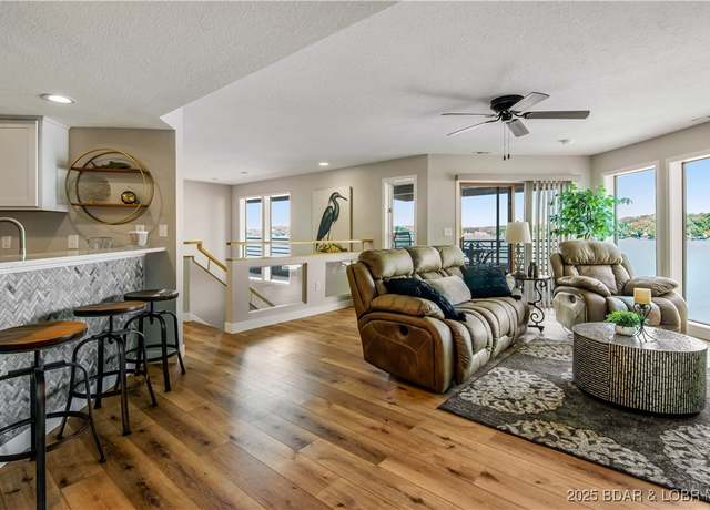 Property at 701 Cedar Rd Unit 1A, Lake Ozark, MO 65049, 3 beds, 3 baths