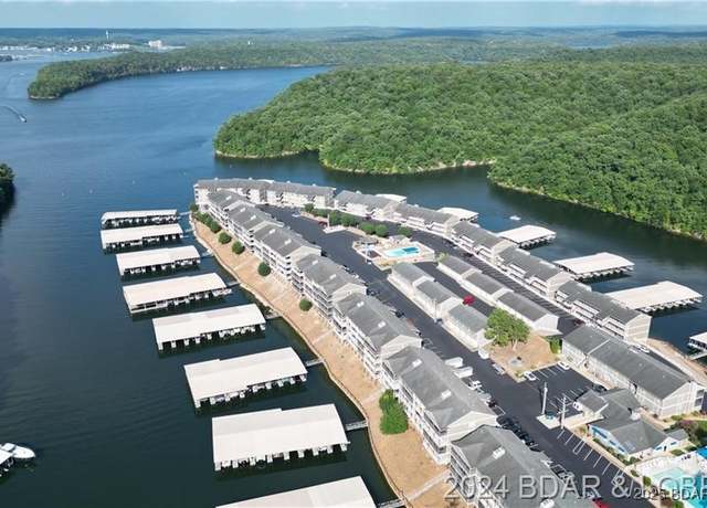 Property at 611 Lazy Days Rd Unit T5, Osage Beach, MO 65065, 3 beds, 3 baths