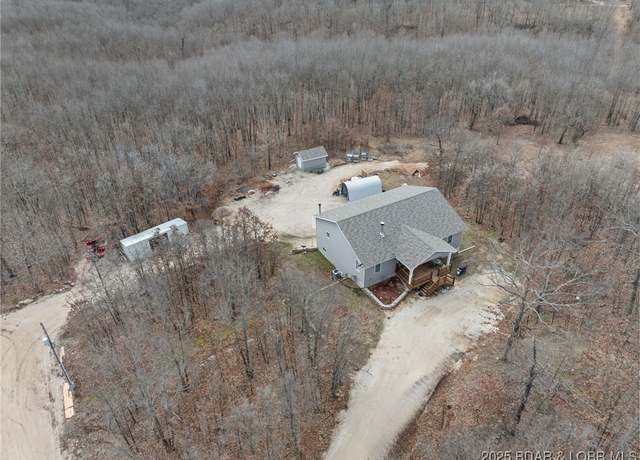 Property at 265 Pioneer Overlook Dr, Camdenton, MO 65020, 3 beds, 2 baths