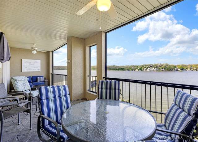 Property at 918 Tuscany Dr Unit 2R, Camdenton, MO 65020, 3 beds, 2 baths